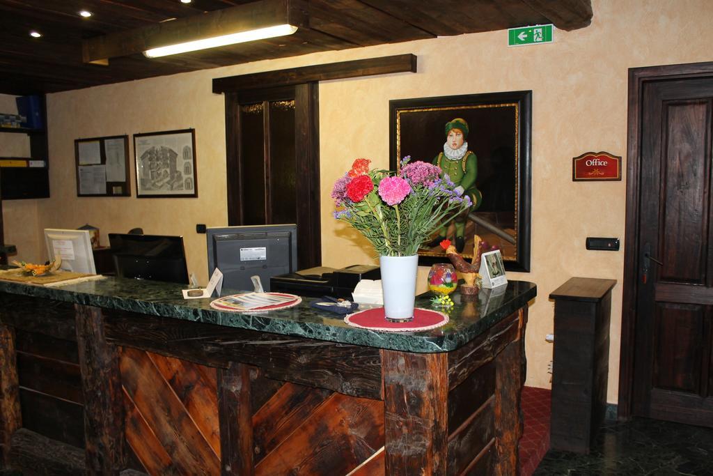 Relais St Gilles Hotel Verres Exterior photo